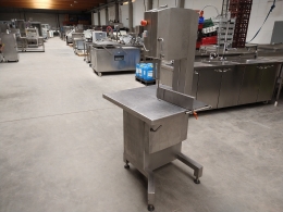 Band saw